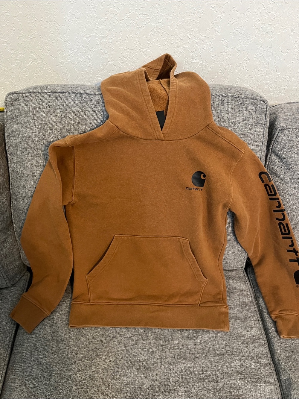 Carhartt Brown Hooded Pullover with Sleeve Script Hand Pouch Size M-10/12